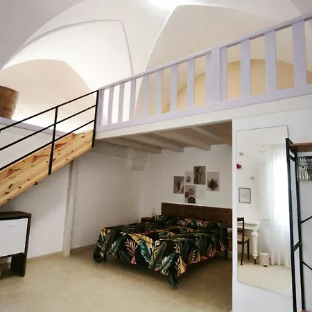 La Corte Nel Vico Couette-café